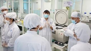 Áp dụng lãi suất 0% hỗ trợ sinh viên khó khăn trong năm học mới