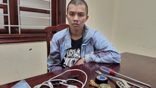 Băng nhóm nghiện ma túy, chuyên trộm ôtô, xe máy sa lưới