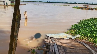 Phát hiện thi thể đang phân hủy trên sông Cổ Chiên