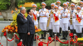 Chủ tịch nước chủ trì Lễ đón chính thức Tổng thống Cộng hòa Kazakhstan