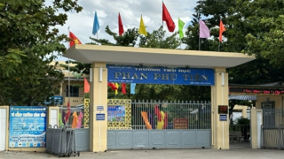 Phụ huynh lo lắng khi hiệu trưởng “khoán trắng” tổ chức bữa ăn bán trú cho doanh nghiệp