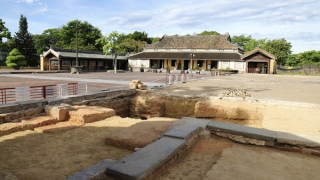 Công bố kết quả khai quật khảo cổ nền điện Cần Chánh