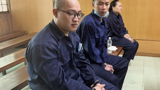 Ba đối tượng trong đường dây lừa lao động “việc nhẹ, lương cao” lãnh án