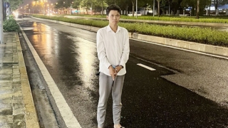 Vờ mua xe SH, đòi đi thử rồi phóng mất