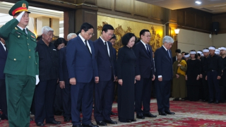 Tổ chức trọng thể lễ viếng Phó Thủ tướng Lê Văn Thành