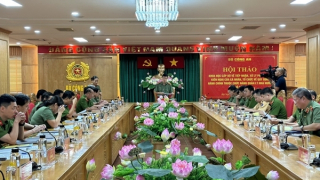 Hội thảo khoa học về tiếp nhận, xử lý phản ánh, kiến nghị các quy định hành chính