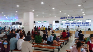 Con gái bệnh nhân tố bác sĩ xâm hại khi đến lấy thuốc cho mẹ