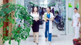 Giá khám, chữa bệnh dịch vụ giảm sâu nhưng tăng tiền giường