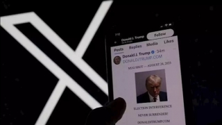 Ông Trump đăng bức ảnh đặc biệt khi trở lại mạng xã hội X