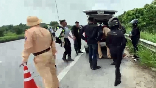 Vụ mô tô phân khối lớn tông CSGT: Nhiều tài xế không có bằng lái