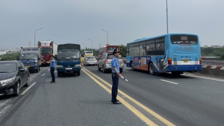 Xử lý hàng trăm vi phạm, đảm bảo an toàn giao thông dịp nghỉ lễ 2/9