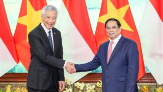 Việt Nam và Singapore ký kết 7 văn kiện hợp tác quan trọng
