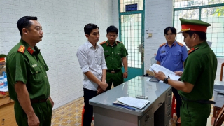 Giám đốc công ty địa ốc chiếm đoạt hơn 14 tỷ đồng