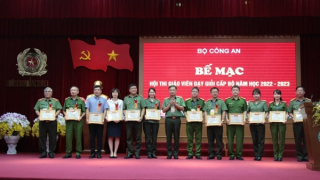 Bế mạc Hội thi giáo viên dạy giỏi cấp Bộ năm học 2022-2023