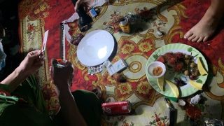 Nhân viên quán karaoke tổ chức "tiệc" ma túy cho khách