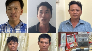 Băng nhóm trộm vàng về nấu thành thỏi cất giữ