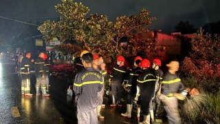 Cháy tiệm sửa xe máy, 2 người tử vong