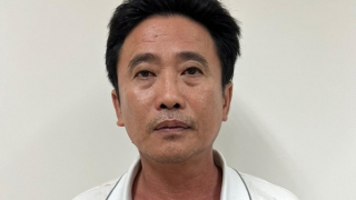 Bắt Giám đốc chi tiền để được khai thác cát trái phép ở An Giang