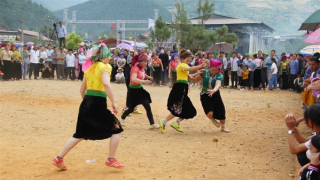 Đồng bào Sơn La vui Tết Độc lập