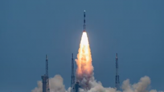 Ấn Độ phóng thành công tàu vũ trụ mang sứ mệnh nghiên cứu mặt trời