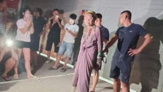 "Hot girl" Bella bị tạm giữ vì trộm cắp xe máy