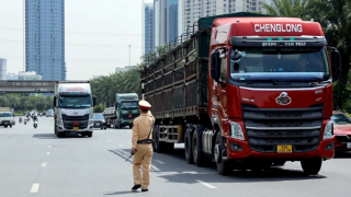 Nửa tháng tổng kiểm soát xe khách và container, tai nạn giảm mạnh