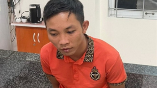 Đối tượng truy nã trong hành trình lẩn trốn trên xe tải bị "tóm"