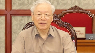 Tổng Bí thư họp Bộ Chính trị, Ban Bí thư xem xét, thi hành kỷ luật cán bộ