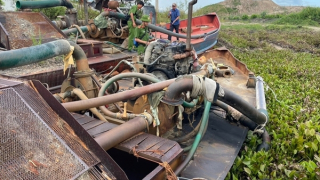 Xử lý dứt điểm việc khai thác khoáng sản trái phép ở hồ Biển Lạc và sông La Ngà