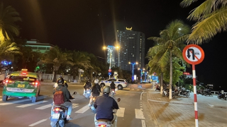 Người đàn ông lái xe tông vào cổng trụ sở UBND tỉnh Khánh Hòa