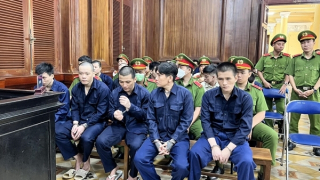 Nhóm “áo cam” đập phá quán ốc, gây náo loạn đường phố ra toà lãnh án