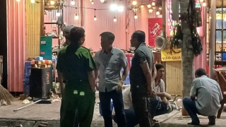 Nổ súng tại quán Buffet Xe Lam, 2 người bị thương