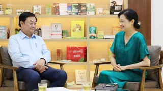 Từ chợ làng ra thế giới - phải nắm tay nhau cùng đi