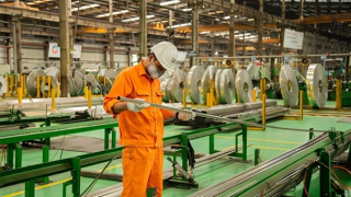 Xuất nhập khẩu hàng hóa tăng trở lại