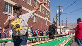 Chiếc bánh mì có nhân dài kỷ lục