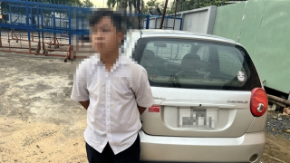 Xử phạt người cha giao ô tô cho con trai mới 15 tuổi điều khiển
