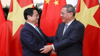 Phát triển quan hệ hợp tác với Trung Quốc là lựa chọn chiến lược