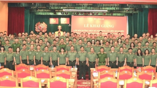 Nâng cao nhận thức, trách nhiệm và nghiệp vụ chuyên môn về công tác tham mưu CAND