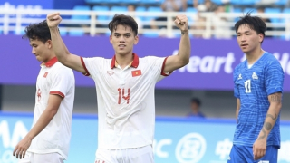 Olympic Việt Nam giành chiến thắng đầu tiên tại ASIAD 19