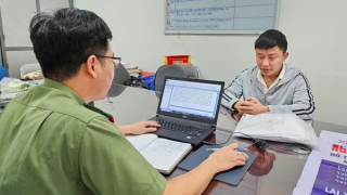 Thiếu tiền chơi game, giả danh nhân viên ngân hàng chiếm đoạt hơn 8 tỷ đồng