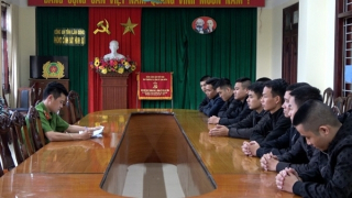 Bắt 11 đối tượng cho vay lãi nặng, số tiền giao dịch 10 tỷ đồng