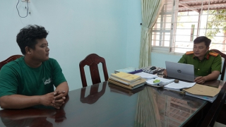 Phát hiện cơ sở sản xuất hàng ngàn lít dầu diesel giả