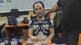 Biến tầng 5 căn nhà thành “động bay lắc”