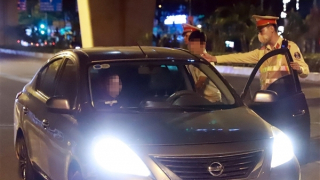 CSGT soi ra hàng loạt tài xế vi phạm nồng độ cồn khủng trong đêm