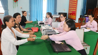 Vốn chính sách trao cơ hội thoát nghèo cho đồng bào dân tộc thiểu số miền núi