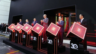 Techcombank khai trương trụ sở mới tại Hà Nội và TP Hồ Chí Minh