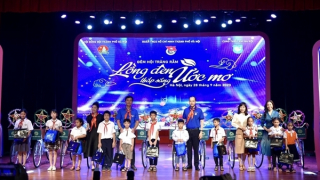 Hơn 350 thiếu nhi tham dự chương trình “Lồng đèn thắp sáng ước mơ”