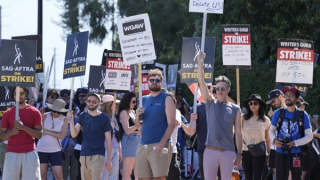 AI, các nhà biên kịch, diễn viên và cuộc “nổi loạn” tại Hollywood