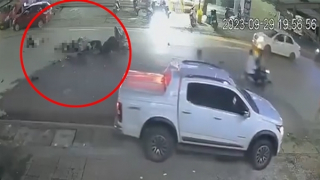 Hai xe máy đối đầu tối Trung thu, 6 người thương vong