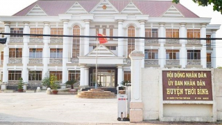 Kiểm điểm trách nhiệm của chủ tịch huyện trong đấu thầu